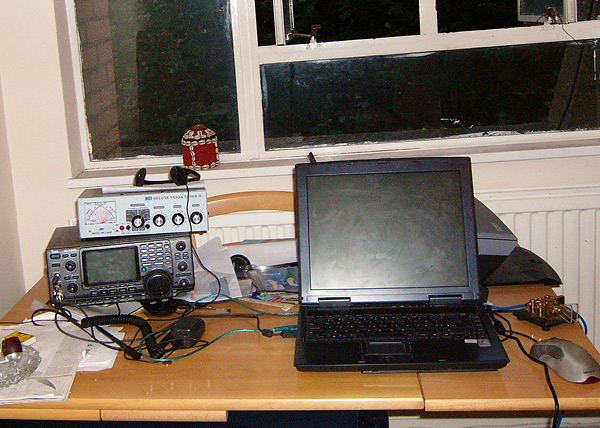 Amateur Radio Station G0RTN in the UK - Survival Radio and Long-Distance Communication for Survival